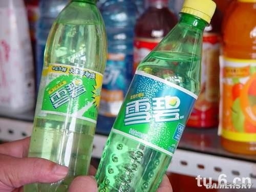 一部手機(jī)7個(gè)系統(tǒng)：那些讓人看醉的山寨